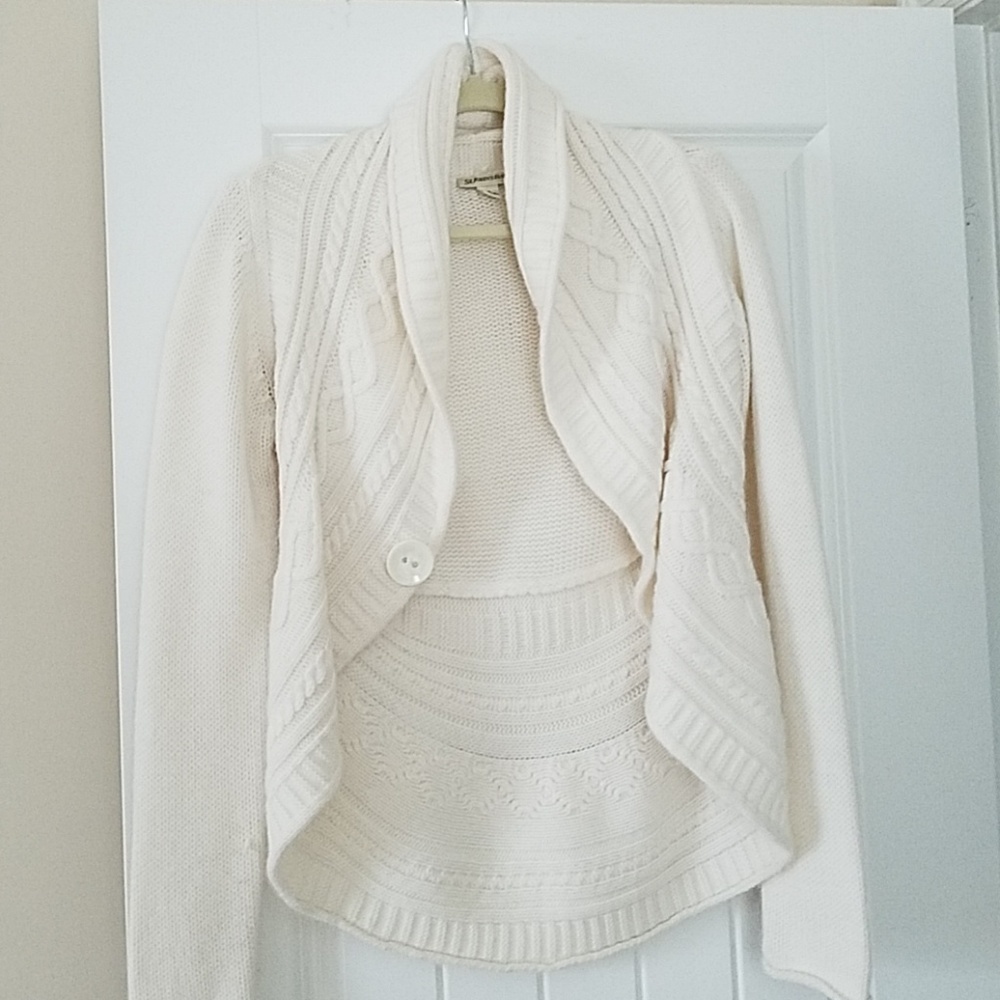 Offwhite sweater
